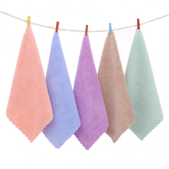 Soft, solid coral fleece square hand towels, children's kindergarten hand towels with logos for promotional gifts. Soft, solid coral fleece square hand towels, children's kindergarten hand towels with logos for promotional gifts.