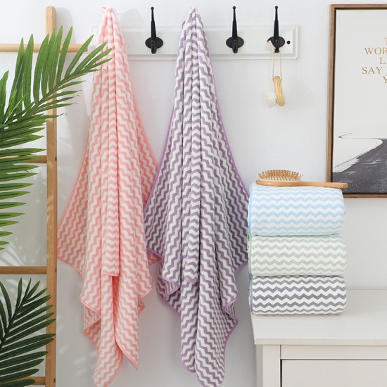Cationic bath towels, custom bath towels, Douyin gifts, supermarket labor protection, wholesale stalls, adult couples' simple gifts. Cationic bath towels, custom bath towels, Douyin gifts, supermarket labor protection, wholesale stalls, adult couples' simple gifts.