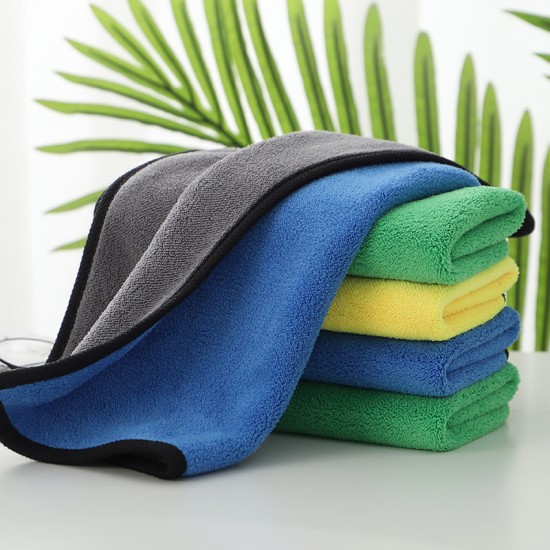 New car towels, thickened, absorbent, car wash towels, high-density coral fleece, double-sided logo. New car towels, thickened, absorbent, car wash towels, high-density coral fleece, double-sided logo.