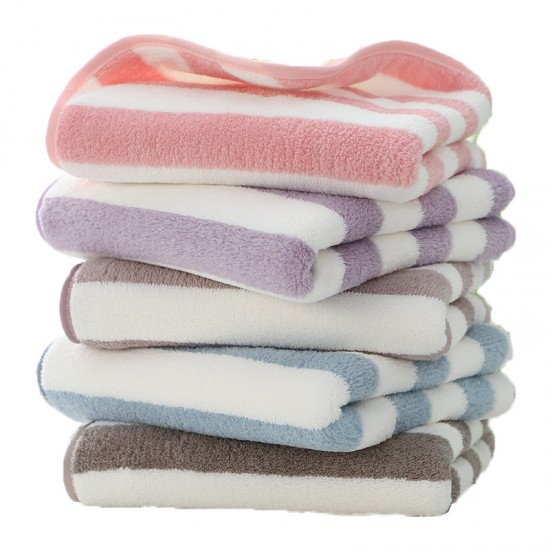 Cationic high-density warp-knitted coral fleece towels with embroidered logos, available for supermarket labor protection. Cationic high-density warp-knitted coral fleece towels with embroidered logos, available for supermarket labor protection.