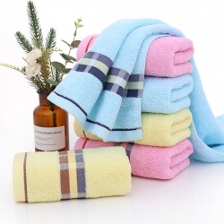 Thick cotton face towels for gyms. Shopping mall, supermarket, and household goods company gift distribution.