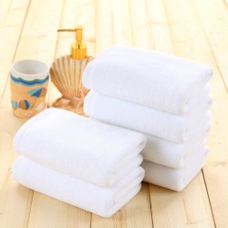 21-ply, 100g pure cotton white bath towels, wholesale for hotels, and promotional giveaways.