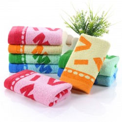Printed cotton face towels for wholesale, promotional gifts, labor protection benefits.