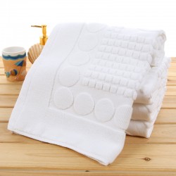 Manufacturer's five-star hotel floor towels, thickened, high-quality cotton, absorbent, and large bedroom entrance mats