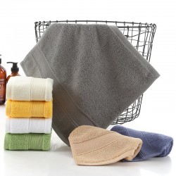 Manufacturer's pure cotton thickened solid colored square handkerchiefs for export, soft towels for supermarket gifts, facial towels for shopping malls, and supermarket logos.